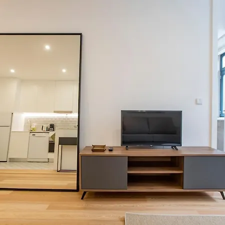 Downtown Wonder Flat W/ Ac By Lovelystay Апартаменты *