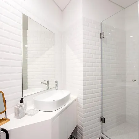 Апартаменты Downtown Wonder Flat W/ Ac By Lovelystay *