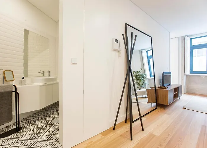 Downtown Wonder Flat W/ Ac By Lovelystay *