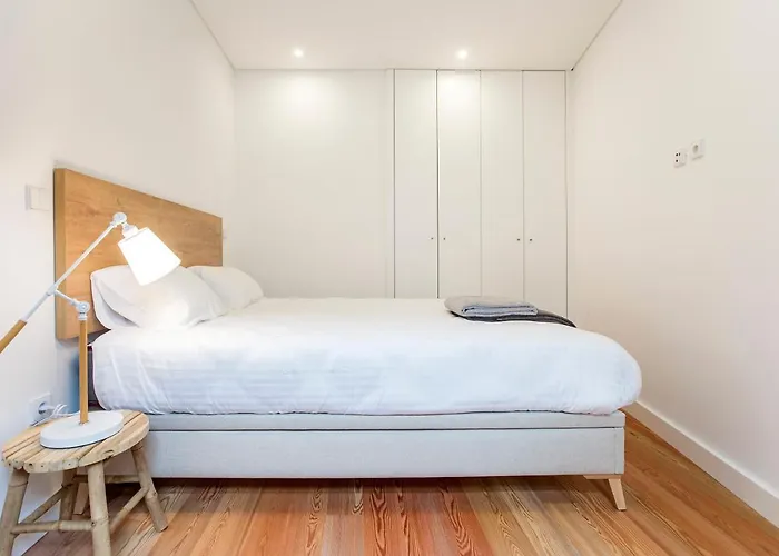 Downtown Wonder Flat W/ Ac By Lovelystay Πόρτο