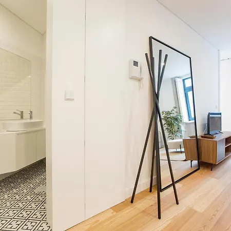 Downtown Wonder Flat W/ Ac By Lovelystay *