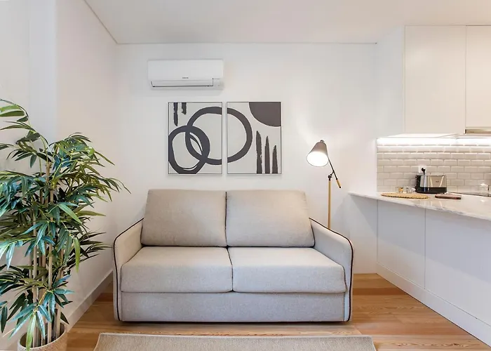 Downtown Wonder Flat W/ Ac By Lovelystay 포르투